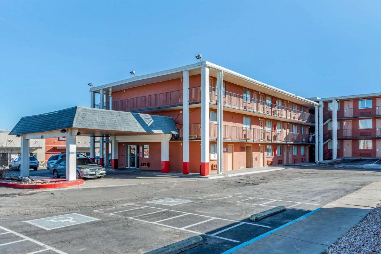 Rodeway Inn Pueblo Exterior foto